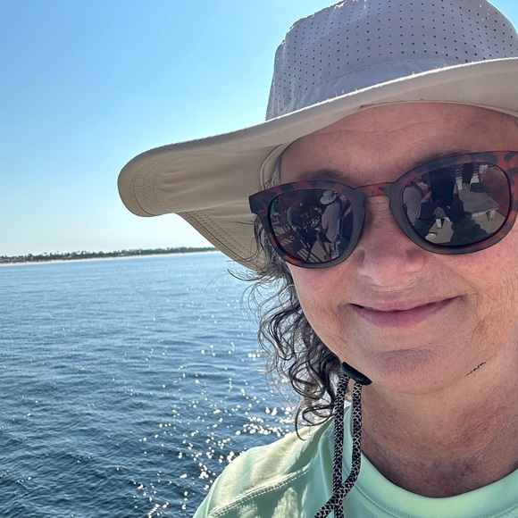 Meet your Posher, Karen - Picture 7 of 15